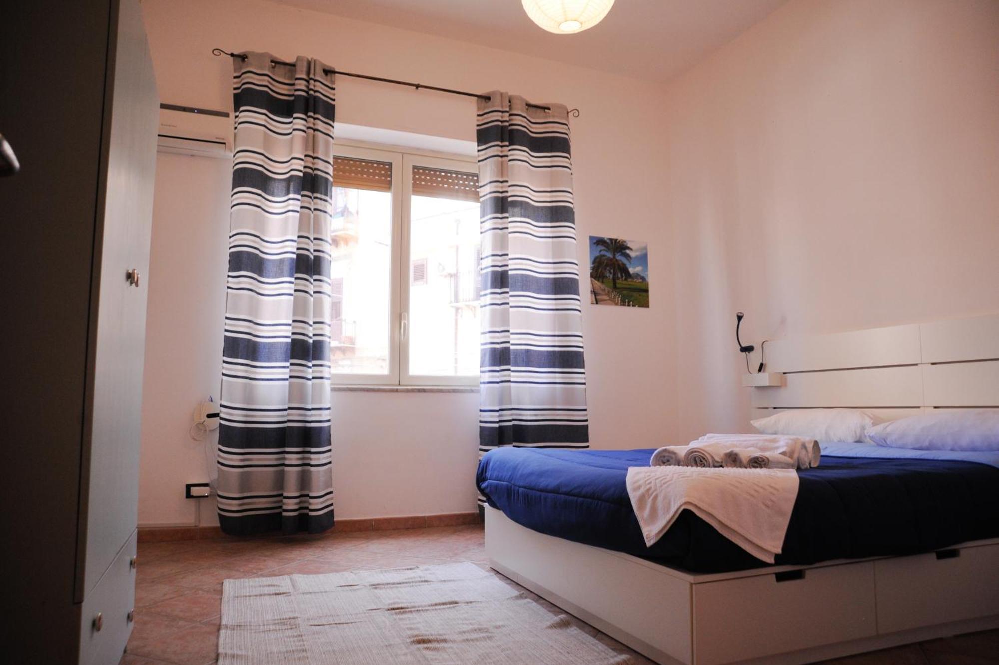 Le Finestre Su Ballaro Palermo Zewnętrze zdjęcie